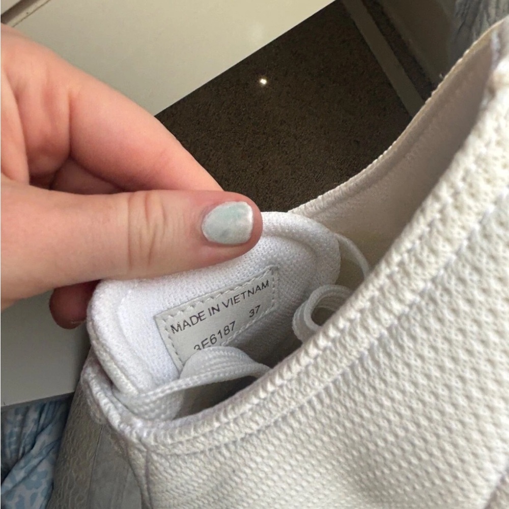 NIB Prada Caltazure Donna Low Top White Canvas Sneakers - Picture 10 of 14